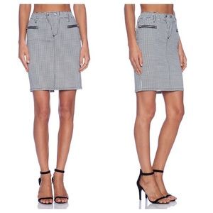 Joe’s Jeans “zip moto” skirt SZ 28